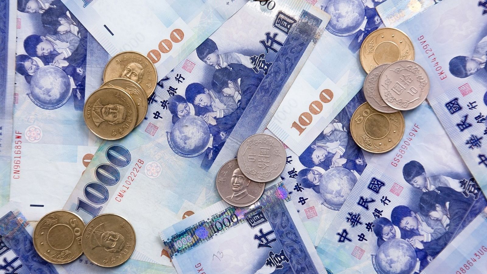 Sending Money from Japan to Taiwan: Bank Account or Cash Pickup