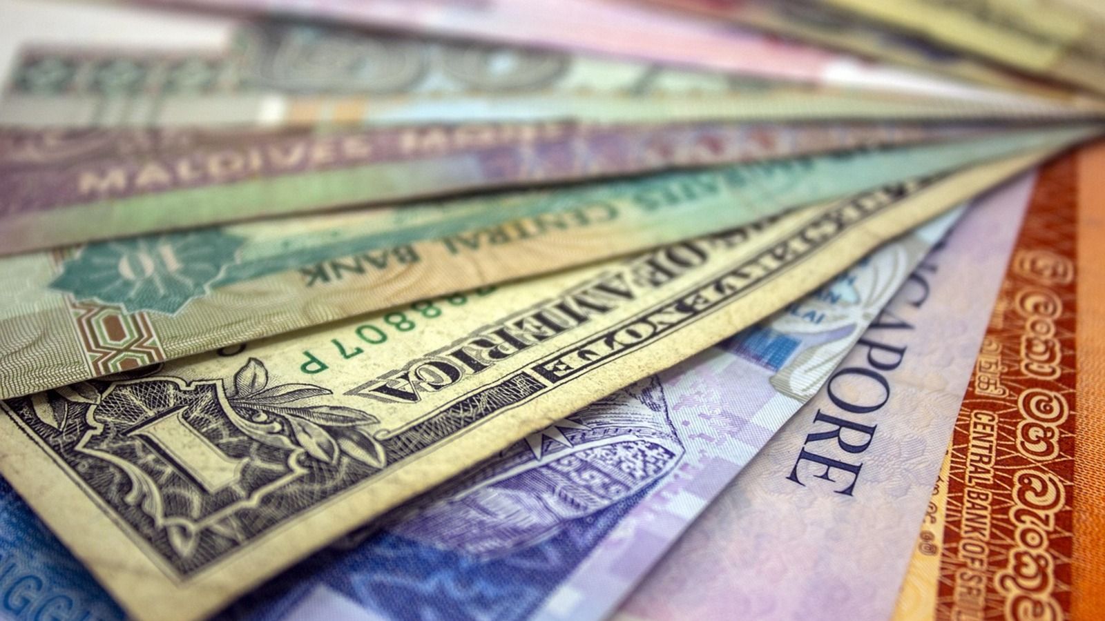 Sending Money from Japan to Singapore: Bank Account or Cash Pickup